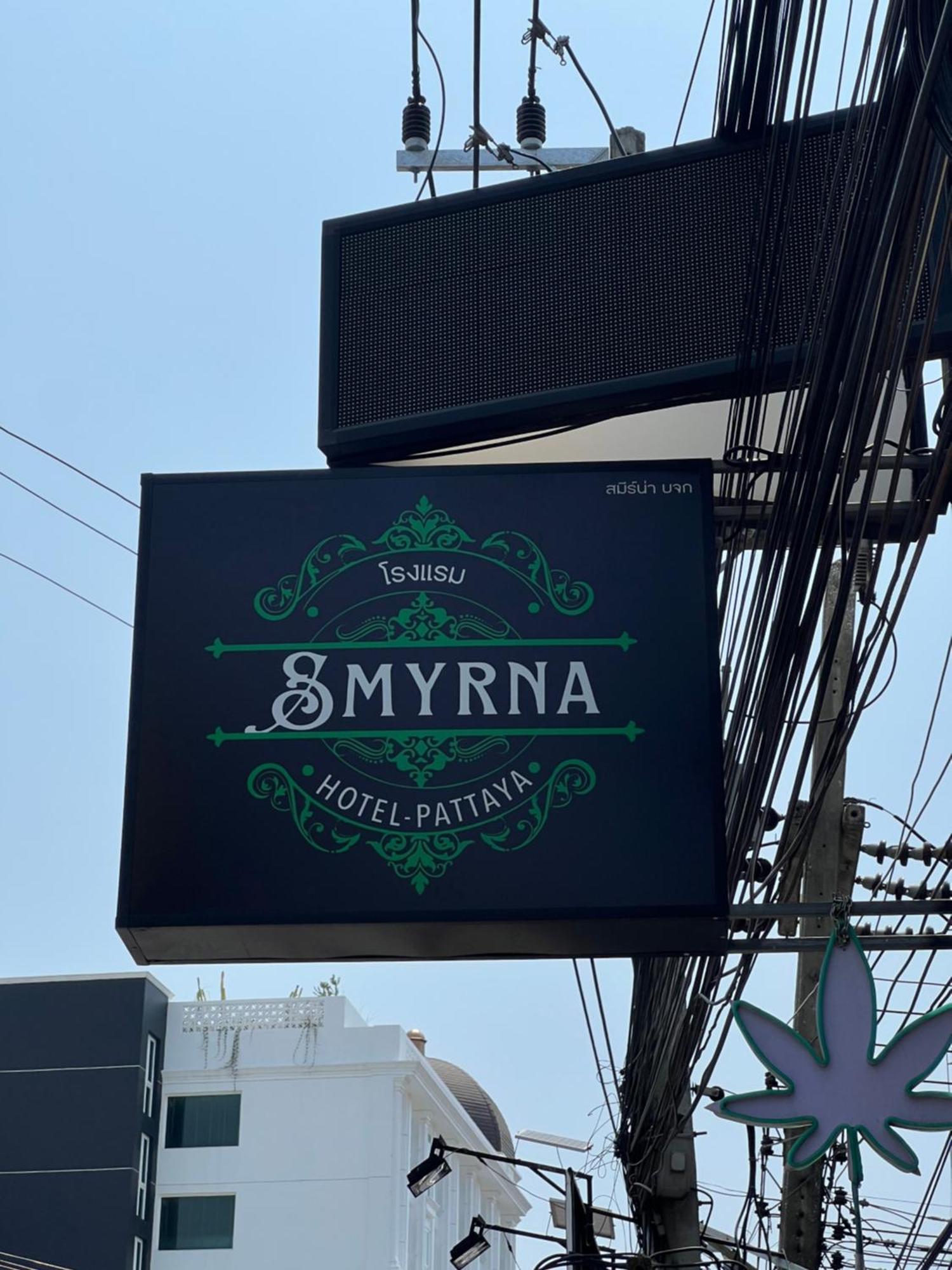 Smyrna Apartment Pattaya Bagian luar foto