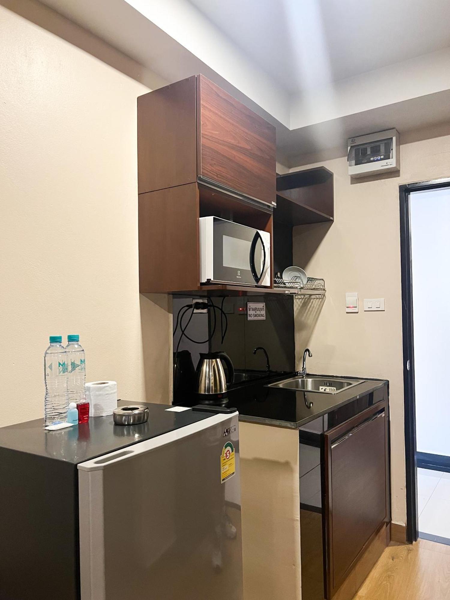 Smyrna Apartment Pattaya Bagian luar foto